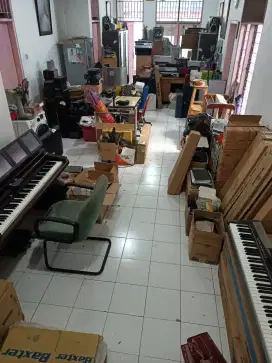 Jl Borong 360 alat musik prlengk.skolah musik studio musik Disc.50-70%