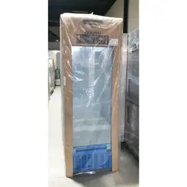 SHOWCASE COOLER / DISPLAY COOLER FRIGOGLASS 650