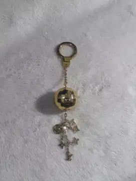 Gantungan keychain Louis vuitton
