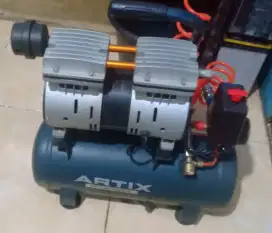 Kompresor Angin 0.75 HP tipe Silent Alat kondisi baru