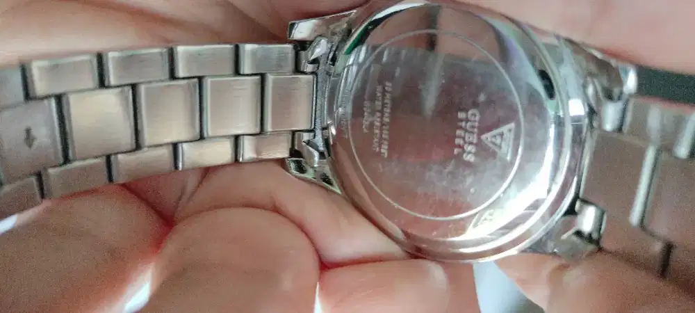 Jam tangan wanita guess gww0443L4
