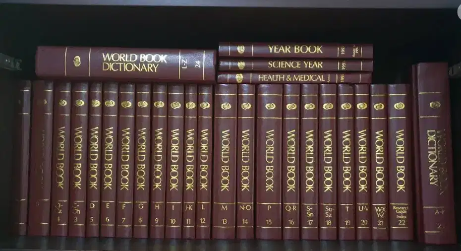 World Book encylopedia full set