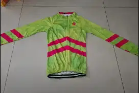 Jersey sepeda uk xs