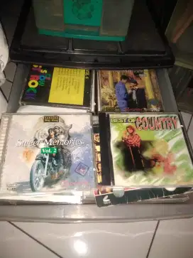 Jual VCD LAGU LAGU KARAOKE Indonesia, Barat,  jumlahnya ada 100 keping