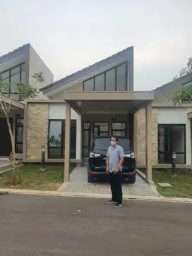 Dijual Rumah di Podomoro Golf View