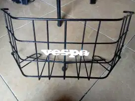 Keranjang vespa clasic