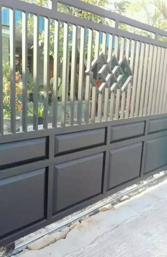 Bengkel Las Pintu Dorong  KPJ