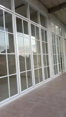 Pintu aluminium ciamis