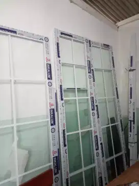 Kusen aluminium jendela pintu kaca