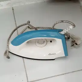 Setrika Kirin masih bagus