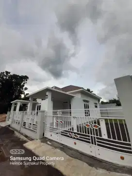 Rumah Baru selesai bangun tanah sangat luas, SHM