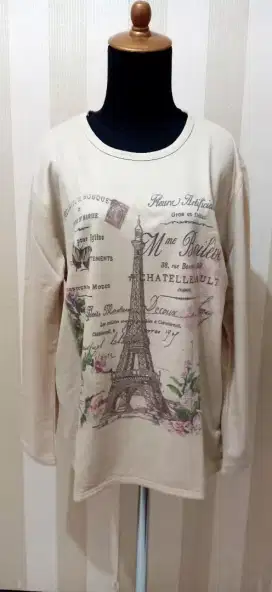 Kaos tebal wanita lucu