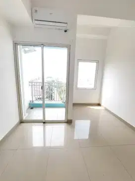 Disewakan Tahunan termurah studio unfurnish apartement the nest