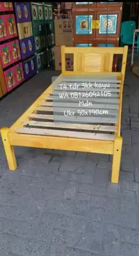 TEMPAT TIDUR 3KK KAYU