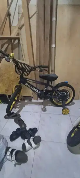 Sepeda Anak RICHBIKE 16 inci sesuai foto