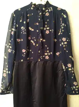 Dress Navy Sifon Bunga kombi Velvet Silk.Dress nyatu dgn Rok