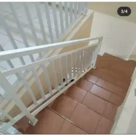 Reling tangga dan balkon dengan bahan berkualitas
