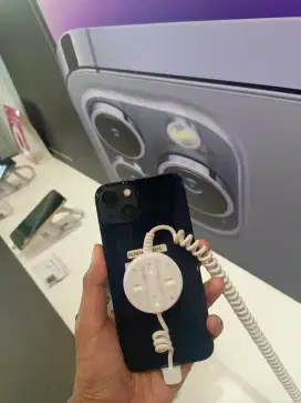 iPhone 13 128GB iBox