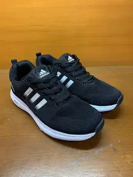 Sepatu Adidas Unisex, Sepatu Running, Sepatu Sneakers, Sepatu Casual