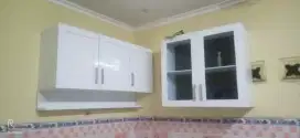 Di cari karyawan pria 5 orang