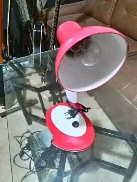 Lampu belajar kondisi bagus