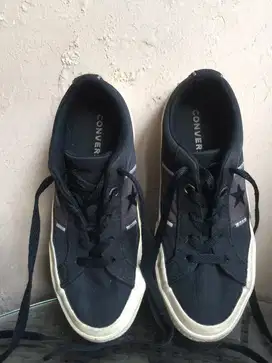 Sepatu converse anak original