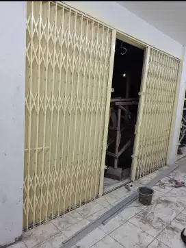 Pintu warung follding gate dan rolling door