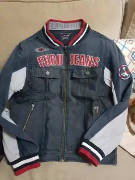 Jaket fubu jeans ori size L ( masuk M) bahan jeans mix keren like new