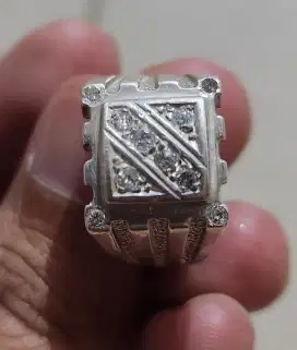 Cincin berlian perak