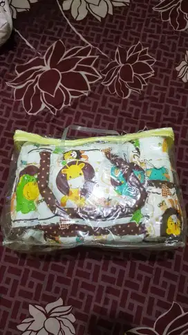 Paket Perlengkapan Bayi, Tas Gendong dan Selimut Melati