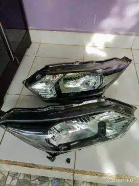 Lampu depan HRV 2016