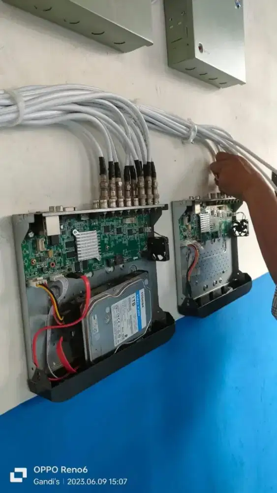 PAKET KAMERA CCTV KAMERA CCTV KAMERA CCTV