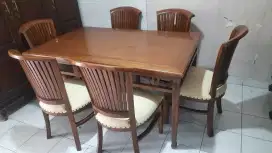Dibeli meja makan bekas/second