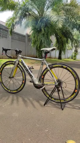 Sepeda Roadbike CBoardman Carbon import