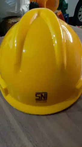 HELM PROYEK SNI