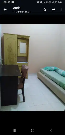 Kos wanita tepi jln raya Siwalankerto dekat bakso P Simon dan Petra