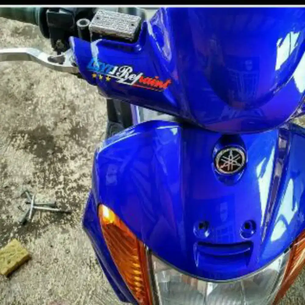 Bengkel cat motor