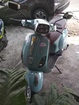 Sepeda listrik Uwinfly T3 Vespa warna langka KM rendah