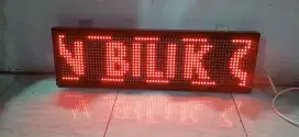 RUNNING TEXT MINIMALIS