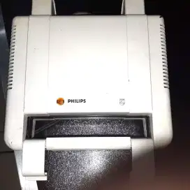 Alat Bakar Roti merk Philips