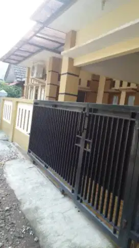 Pagar garasi rumah minimalis