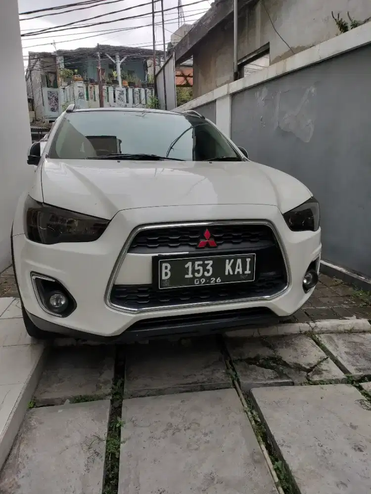 Mitsubhisi outlander px 2016 km 61 rb