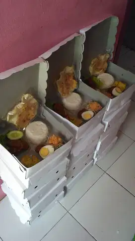 Nasi Kotak (Box) untuk hajatan Tasyakuran, kirim Do'a, dll.
