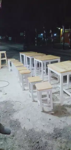 Meja makan /caffe