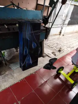 Rak besi siku lobang termurah