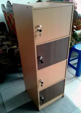 RAK SERBAGUNA 4 PINTU FULL KUNCI OLYMPUS SISTEM KNOCKDOWN