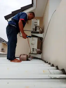 Kami melayani jasa service elektronik