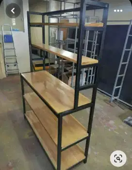 Rak stok barang