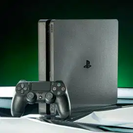 PS4 Di cari ps4 yang mau jual boleh ditawarin saya beli langsung cod