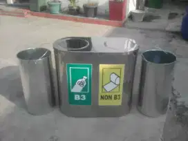Tong sampah satinless 2 tabung